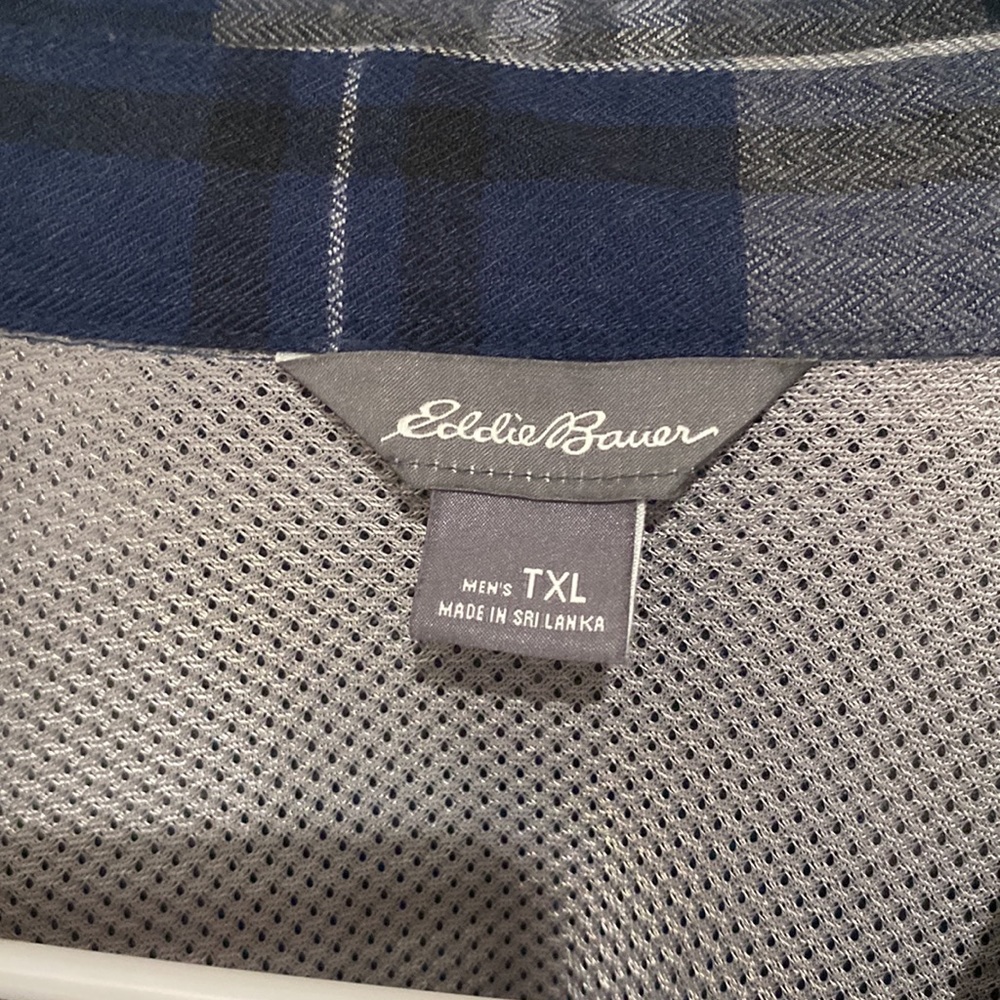Flannel - Picture 3 of 3